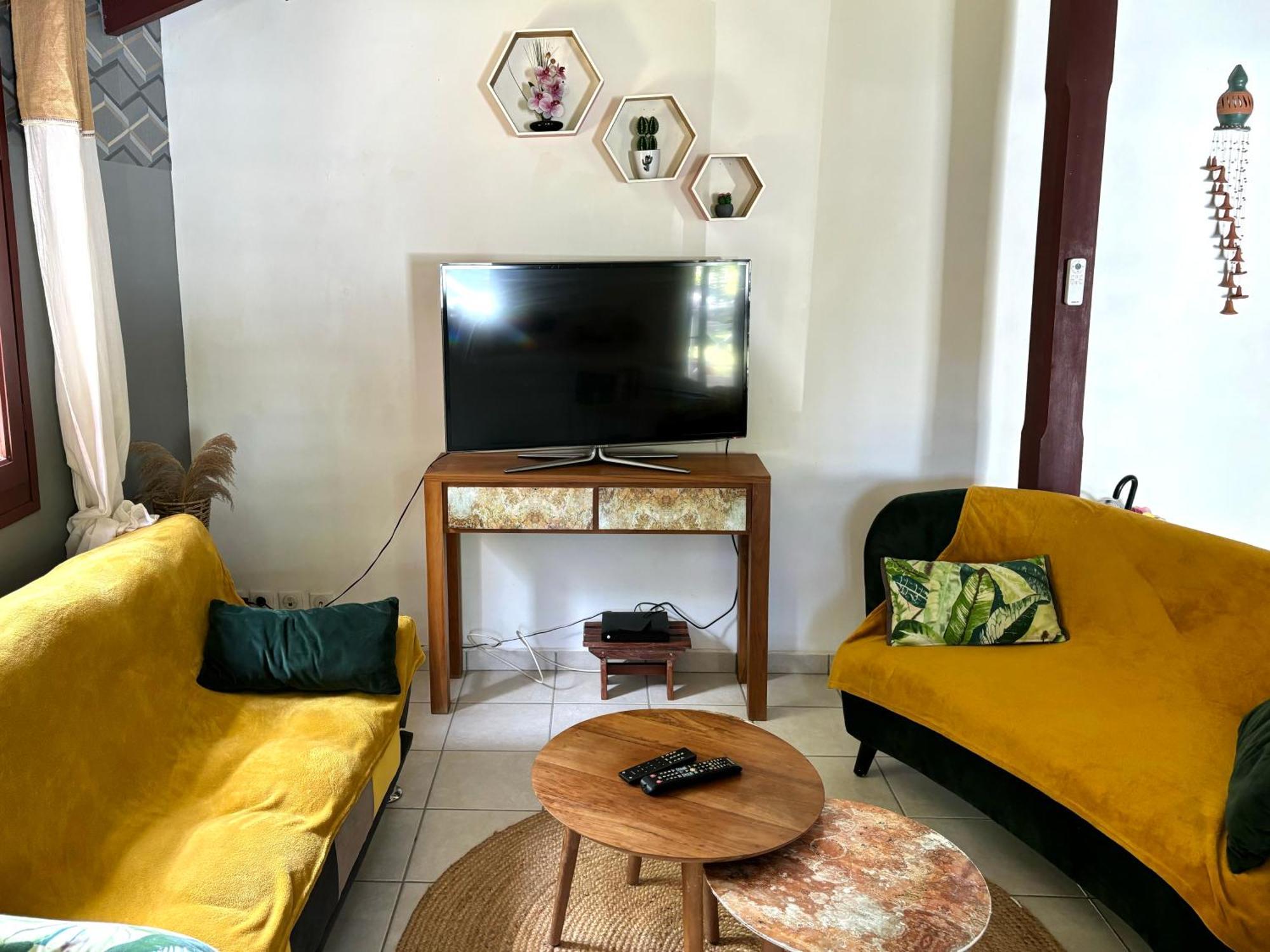 La Maison Creole Du Flamboyant - Proche Des Plages Anse-Bertrand Ngoại thất bức ảnh