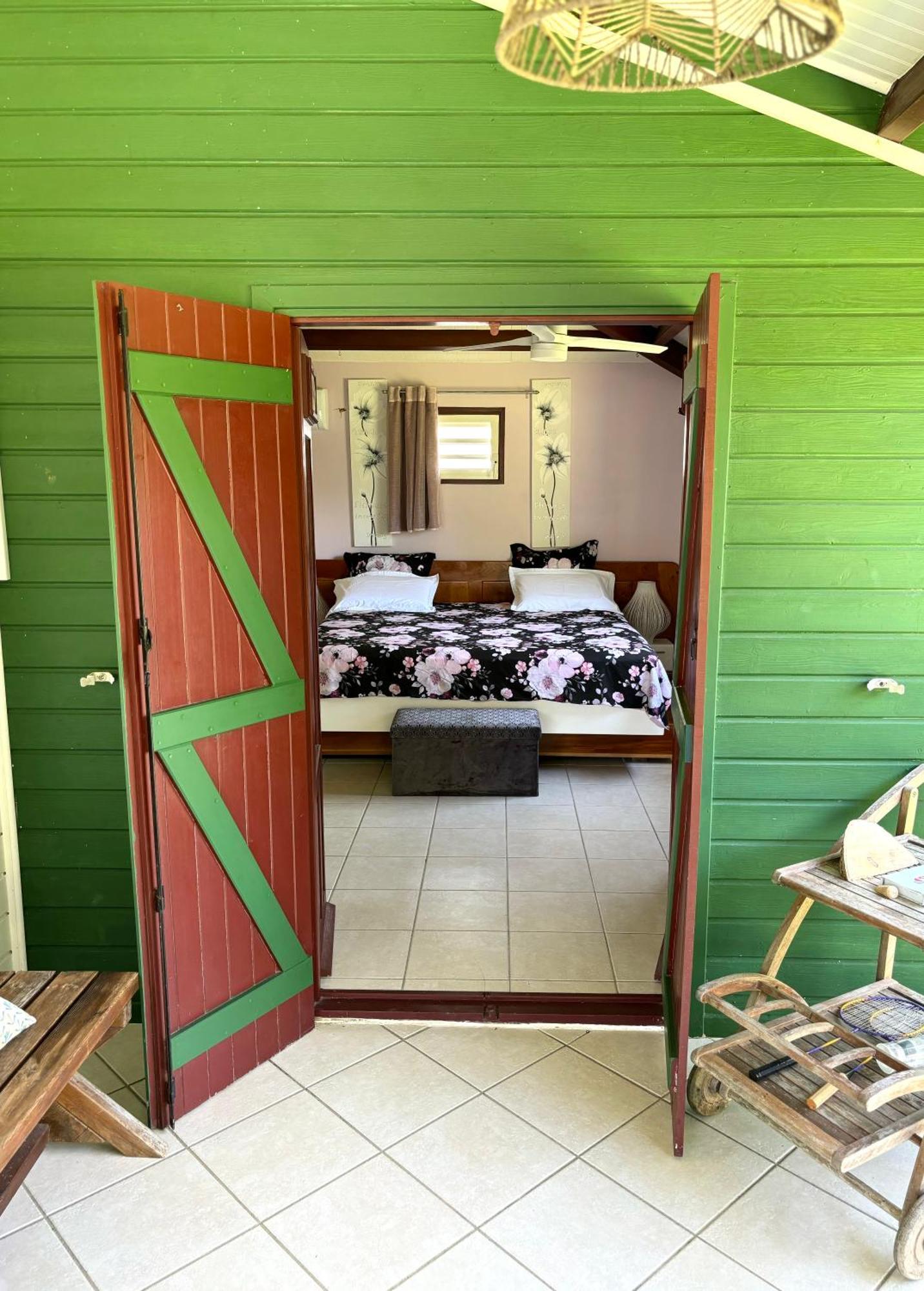La Maison Creole Du Flamboyant - Proche Des Plages Anse-Bertrand Ngoại thất bức ảnh