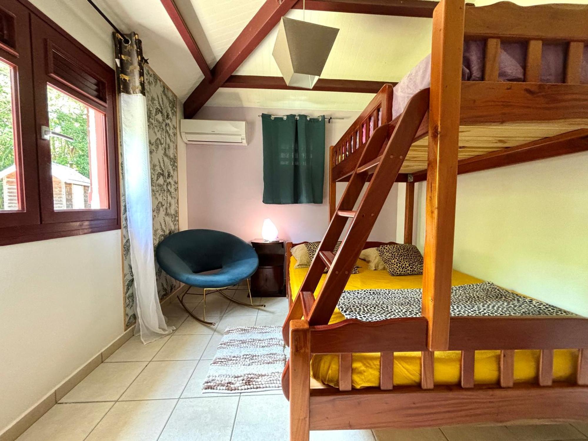 La Maison Creole Du Flamboyant - Proche Des Plages Anse-Bertrand Ngoại thất bức ảnh